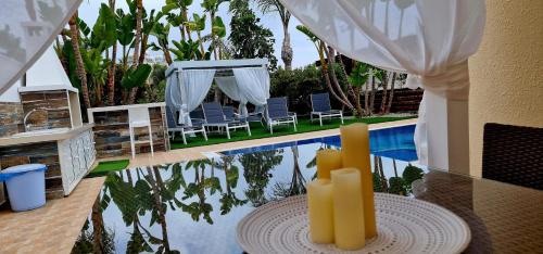 Pernera Villa | Experience Gabriel Villa: Oceanfront Stay with Pool & Dining