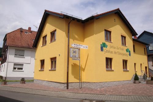 Lautertal House | Family-Friendly Gaestehaeuser Am Nibelungensteig Awaits