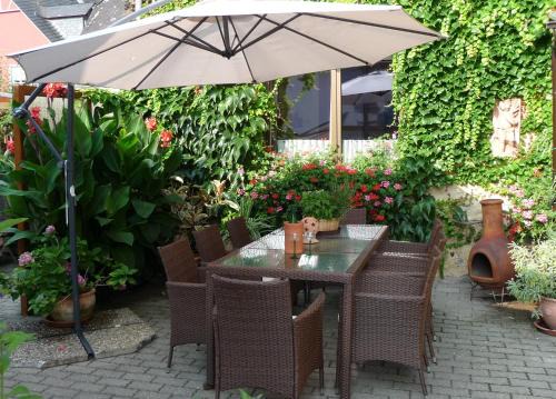 Rachtig Apartment | Guest Rated 9/10 - Gaestehaus Kön with Family-Friendly Amenities