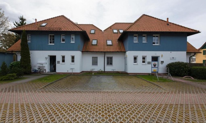 Ostseebad Prerow Apartment | Family-Friendly Retreat at Gaestehaus W - Perfect for Kids