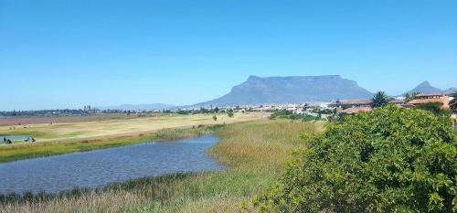 Sunset Beach House | Relax at Gaia Hydro-Spa and Guest House with Ocean Views