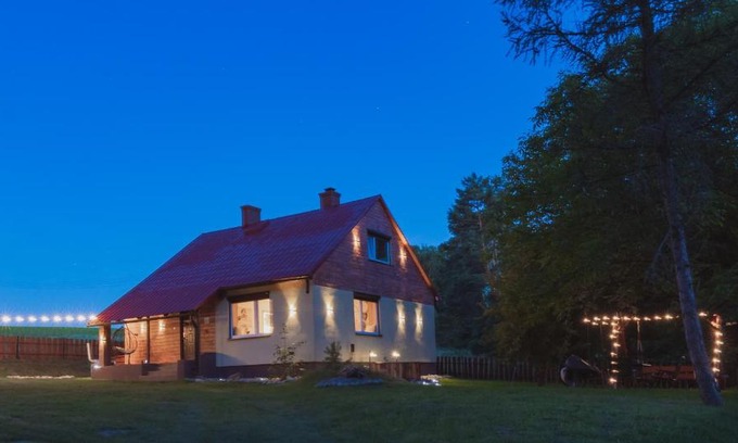 gmina Lubycza Krolewska House | Gajówka na Roztoczu: Family-Friendly Retreat with Ocean Views