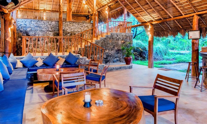 Madulla Hotel | Gal Oya Lodge: Guest Rated 10/10 with Pool & Restaurant