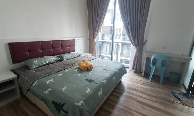 Kuching Apartment | Family-Friendly Galacity Residences with Pool Access