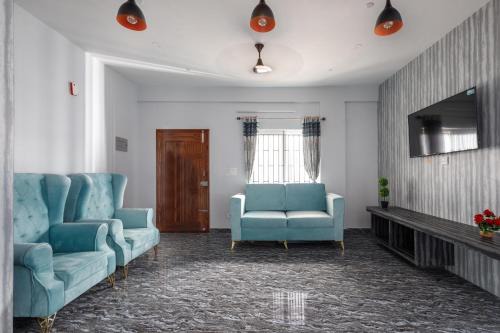 Jayanagar Apartment | Midtown Meridian by JadeCaps: Family-Friendly Stay Near HCG