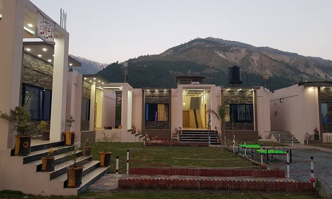 Balakot Hotel | Cozy Galaxy Cottages with Breakfast & Child-Friendly Amenities