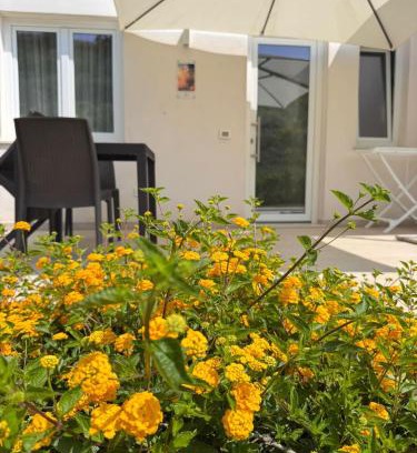 Drapia Bed & Breakfast | Family-Friendly Galaxy Rooms in Beautiful Tropea, Italy