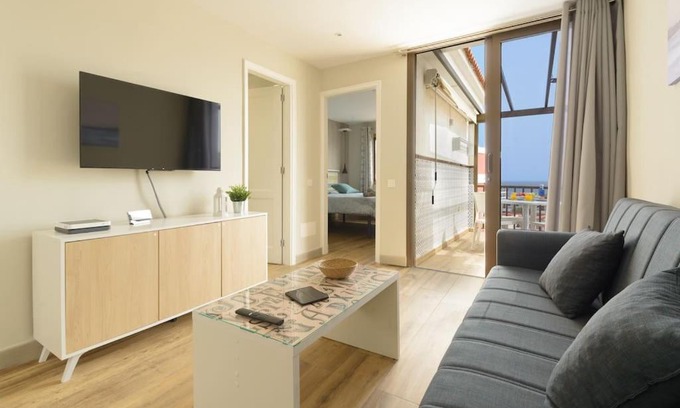 San Agustin Apartment | Oceanfront Galea 301 San Agustín with Pool & Beach Views