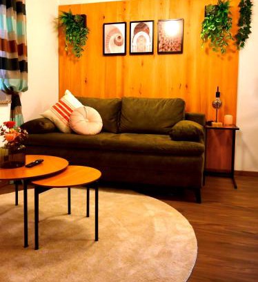 Eging am See Apartment | Unforgettable Stay at Galeriewohnung Vierseithof - Rated 9.5/10