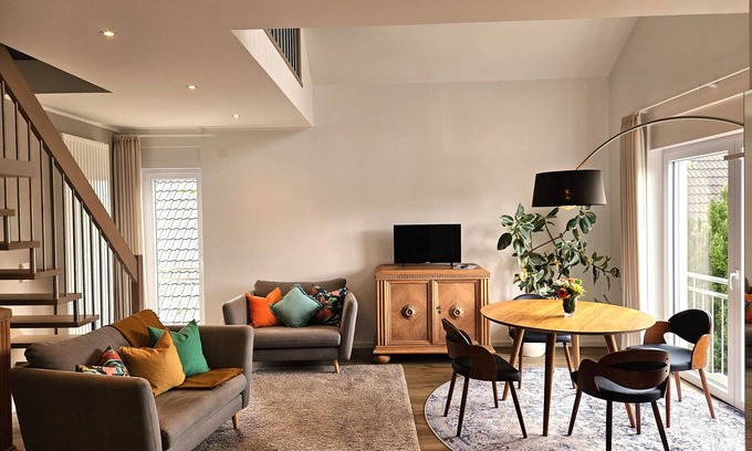 Warendorf Apartment | Family-Friendly Galeriewohnung Warendorf with Kitchen Access