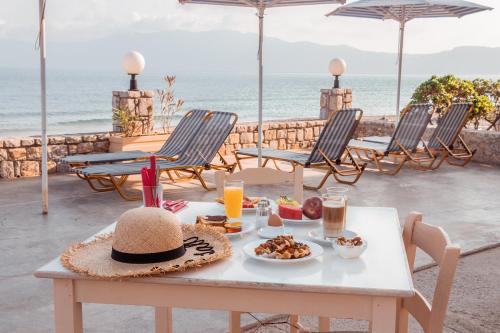 Kissamos Hotel | Galini Beach Hotel: Pet-Friendly Oceanfront Getaway