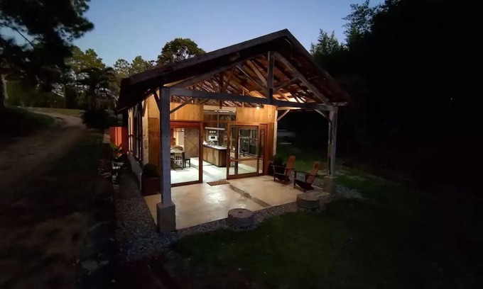Ibiuna Cabin | Relax at Galpão do Galo: Spa, Hot Tub & Family-Friendly