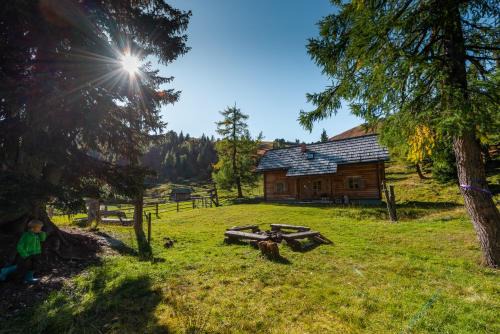Pruggern House | Inviting Galsterbergalm Jagdhütte with Oceanfront Views