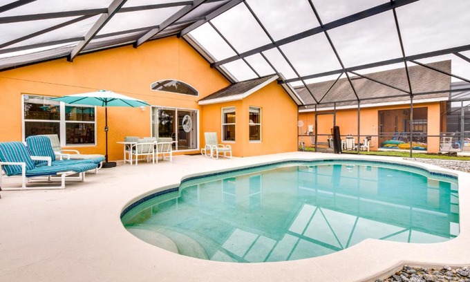 Watersong House | Enjoy Davenport Vacation Rental with Game Room & Pool