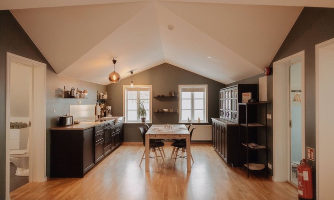 Husavik Apartment | Discover Gamli Skolinn Husavik: Family-Friendly Retreat