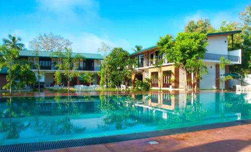 Anuradhapura Resort | Discover Gamodh Citadel Resort with Ocean View & Pool