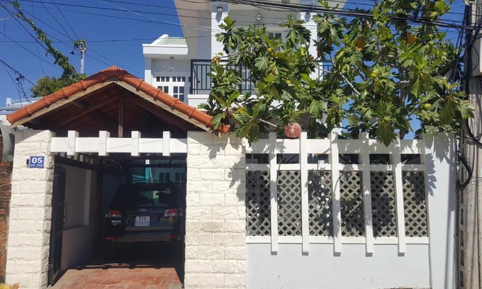 Phan Rang Apartment | Experience Gamuda Villa: Pet-Friendly Oasis with Ocean Views