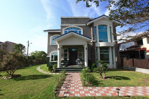 Ji'an House | Gancheng 35: Family-Friendly Stays with 9.7/10 Rating