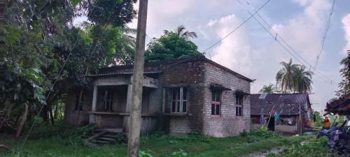 Diamond Harbour House | Discover Ganga Sagar Home Stay: Pet-Friendly Retreat