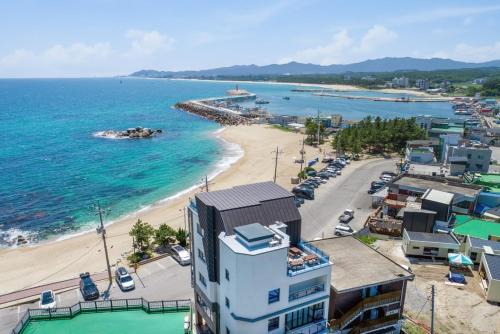 Gangneung House | Gangneung Blanc Beach Pension