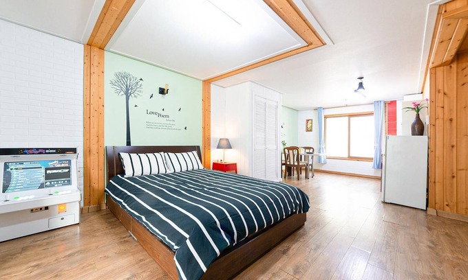 Buk House | Gapyeong Dasom Pension