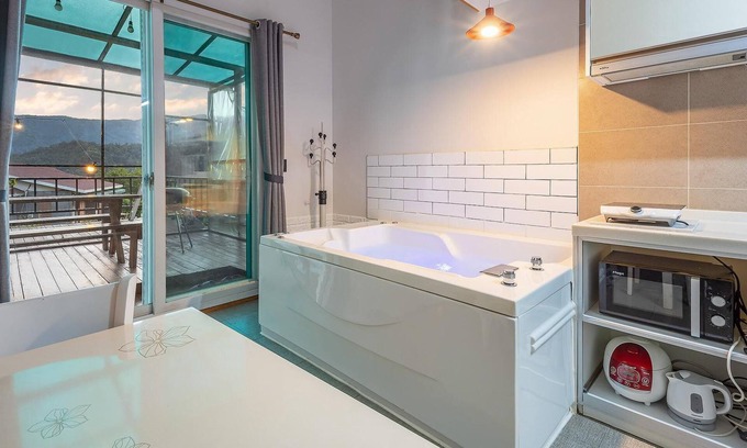 Buk House | Top Rated Gapyeong Topclouds Pet & Spa Pension with Pool