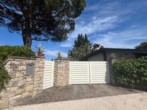 Polpenazze del Garda Apartment | Pet-Friendly Retreat at Garda Green Cottage - 4 Stars!