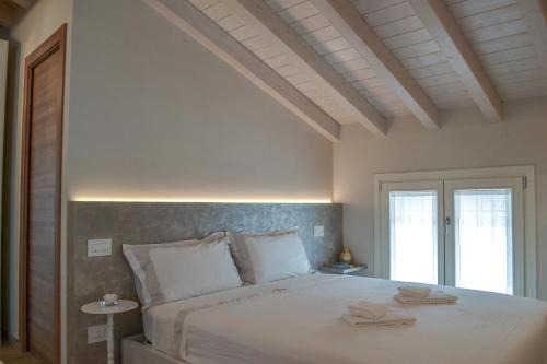 Lonato del Garda Apartment | Experience Family-Friendly Comfort at Garda Lake Maison d'Isabella