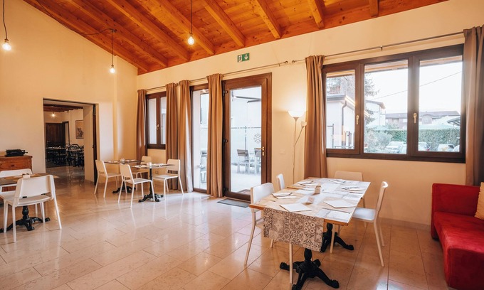 Castelnuovo del Garda House | Garda Relais: Guest Rated 9.8 with Breakfast & Kitchen