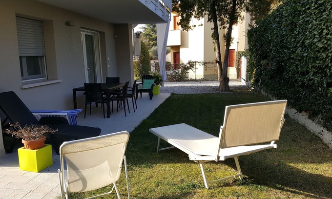San Benedetto di Lugana Apartment | Experience GardaSee Emotion Green Relax with Free Wi-Fi