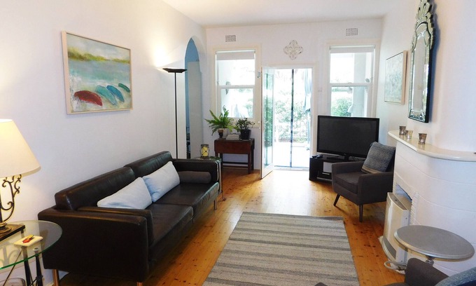 Double Bay Apartment | Garden apartment in the heart of Double Bay