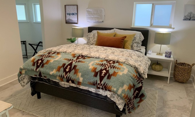 Eugene Cottage | Renovated Garden Cottage with Spa and Hot Tub Amenities