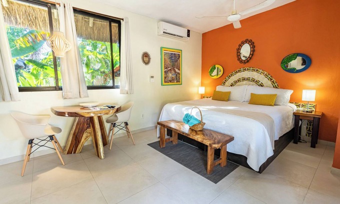 Isla Mujeres Cottage | Relax at Garden Cottage Perla, Steps from Sargasso Beach