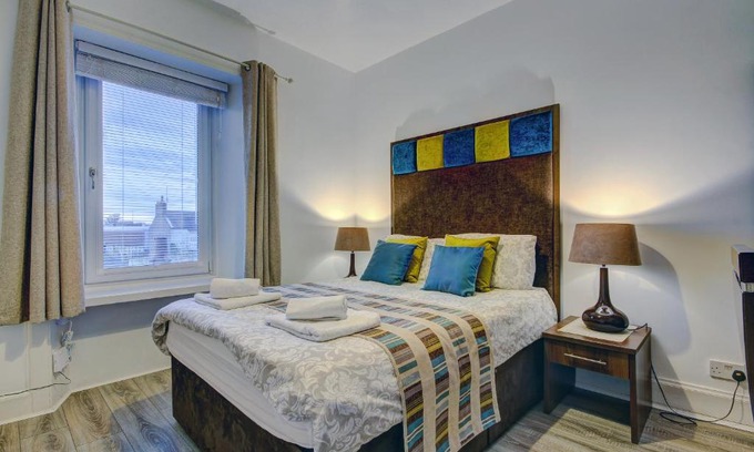 Prestwick Apartment | Relax at Garden Gate Upper Apartment - 8.8/10 Rating!