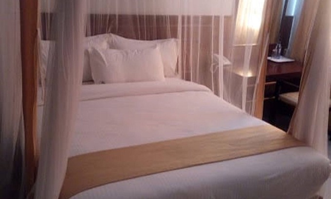 Ngelani Hotel | Comfortable Stay at Garden Hotel with Breakfast & Dining