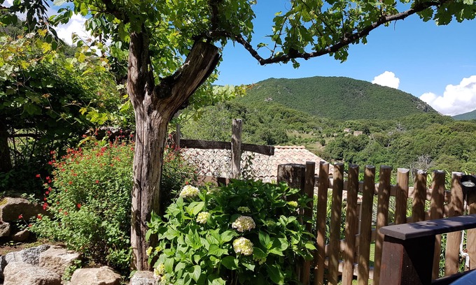 Zicavo House | Relax by the Pool at Garden in the Taravo Valley