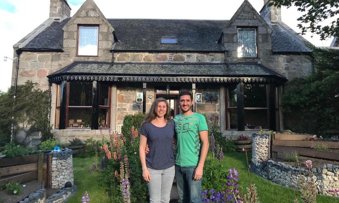 Grantown-on-Spey Bed & Breakfast | Garden Park Guest House: 4-Star Oceanfront Retreat