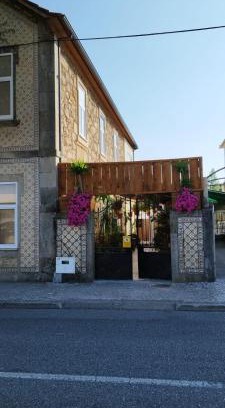 Viseu House | Pet-Friendly Getaway at Garden Place Alojamento Local