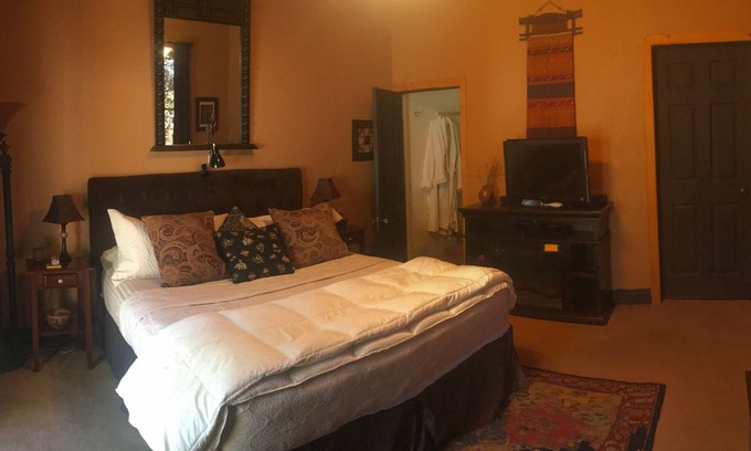 Weaverville House | Private Garden Room with King Bed & Pool Access