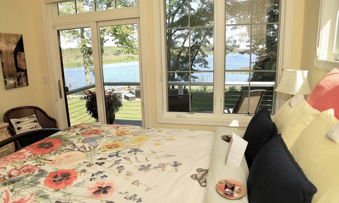 Fennville Bed & Breakfast | Indulge in TASTE - The Garden Suite with Ocean Views