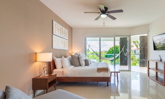 Puerto Juarez Apartment | Top-Rated Garden View Apartment with Beach Access & Amenities