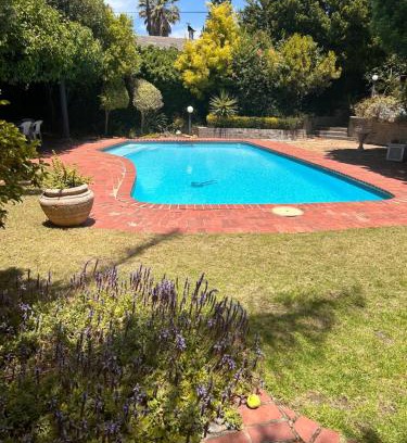 Eversdal Apartment | Exceptional Garden View Inn with Pool - Guest Rated 10/10
