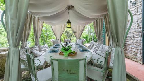 Val Canina Apartment | Gardenia: Family-Friendly Hotel with Pool Access