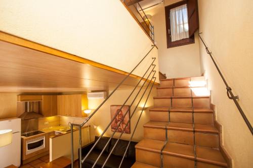 Barri Vell Apartment | Kid-Friendly Retreat at Refugio Gironí - 4-Star Experience