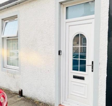 Prestwick House | Discover Gardiner Cottage: 4-Star Family-Friendly Retreat