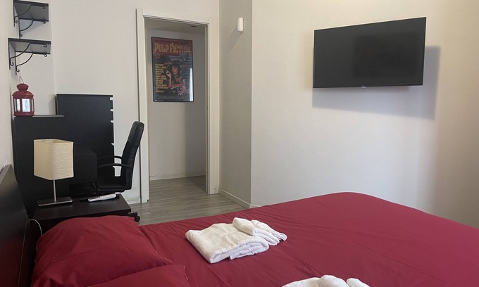 Ripamonti Corvetto Apartment | Garden Oasis Apartment with Spa and Hot Tub Access