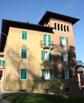 Roncegno Apartment | Welcoming Garnì Villa Waiz: Family-Friendly with Breakfast