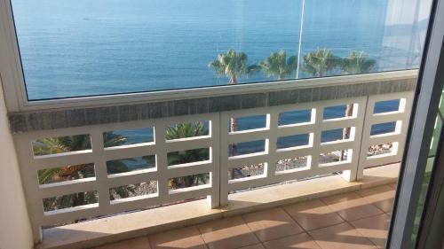 Larnaca District Apartment | GARNET Beach Apartment: Oceanfront Bliss with Breakfast