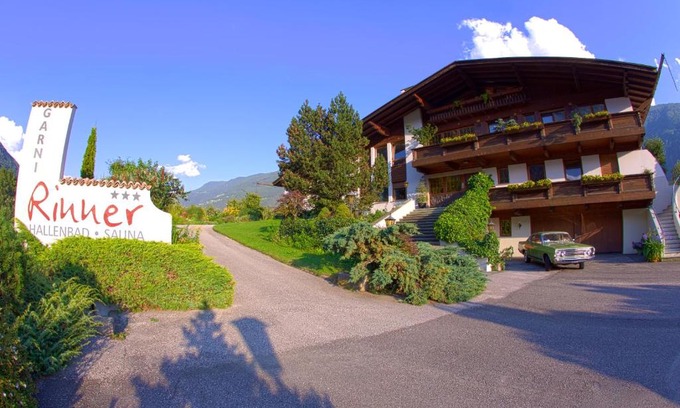Laces Hotel | Discover Garni - Hotel Rinner Julia: Pet-Friendly Retreat