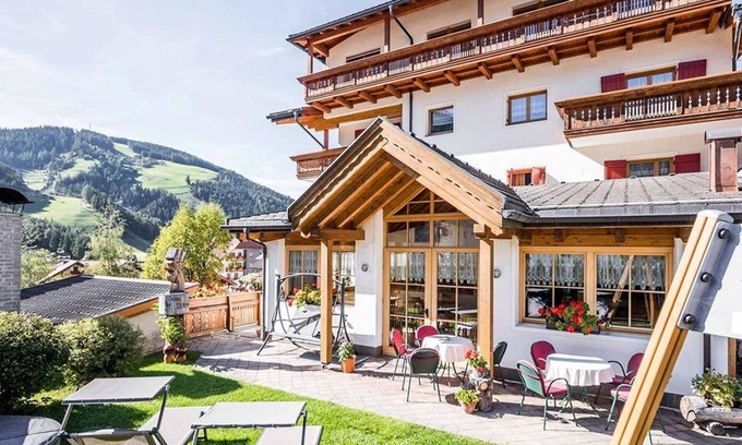 Mareo House | Discover Garni Residence DIAMANT: Pet-Friendly & Ocean Views
